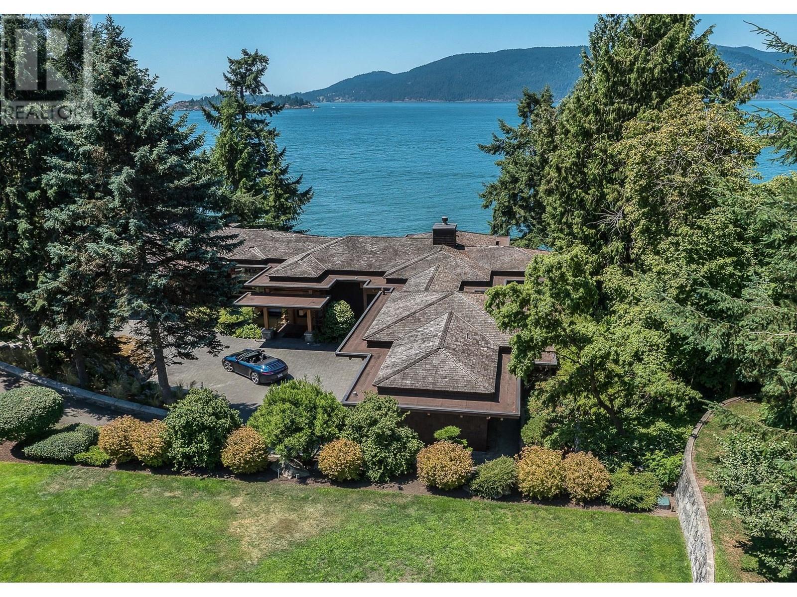 












5363 KEW CLIFF ROAD

,
West Vancouver,




British Columbia
V7W1M3

