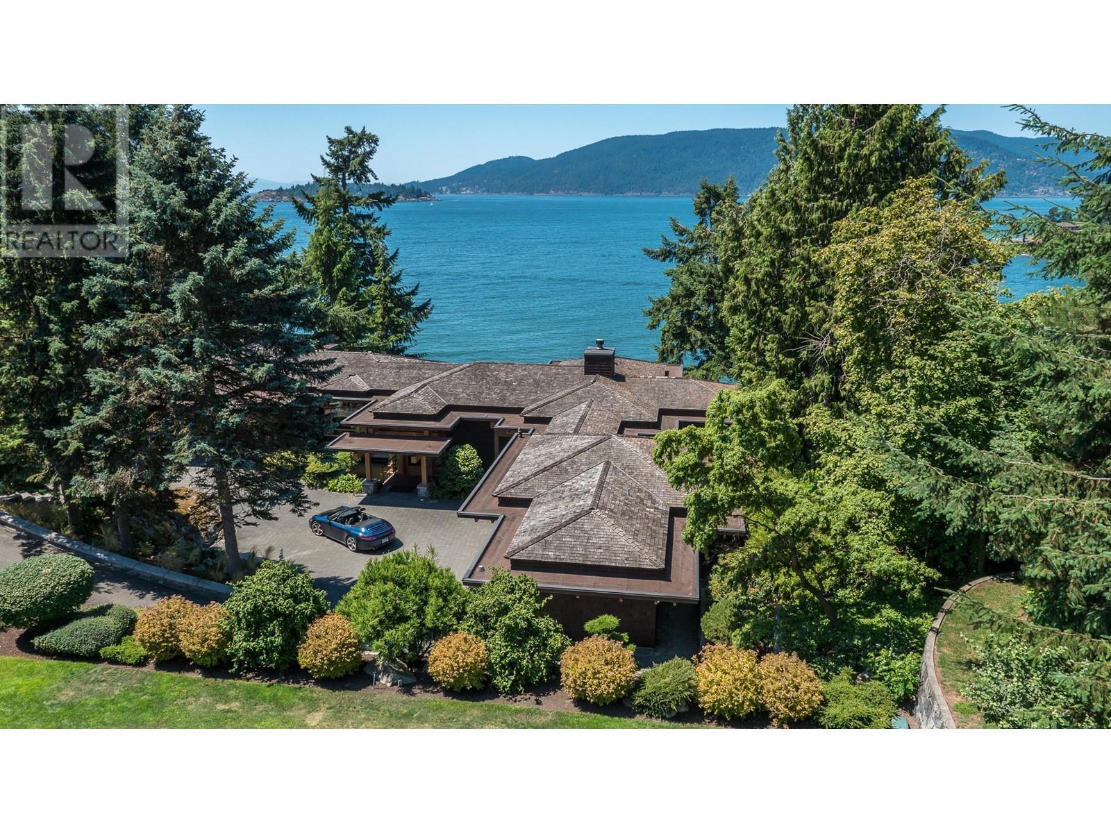 












5363 KEW CLIFF ROAD

,
West Vancouver,




British Columbia
V7W1M3

