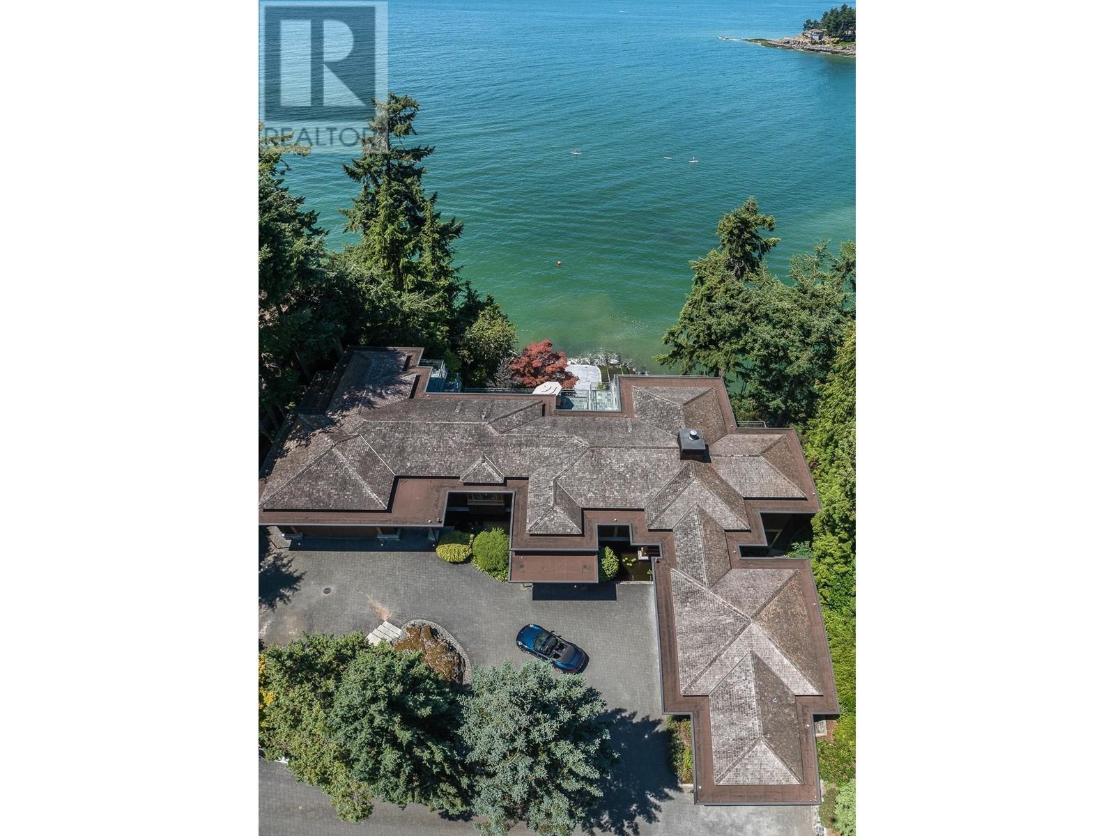 












5363 KEW CLIFF ROAD

,
West Vancouver,




British Columbia
V7W1M3

