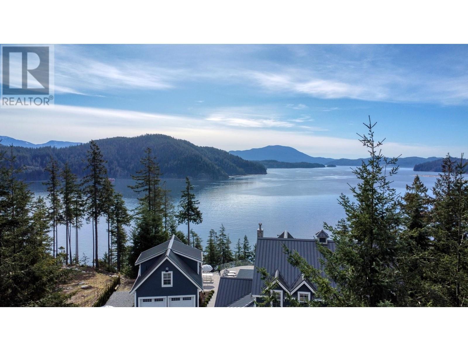 












165 WITHERBY ROAD

,
Gibsons,




British Columbia
V0N1V6

