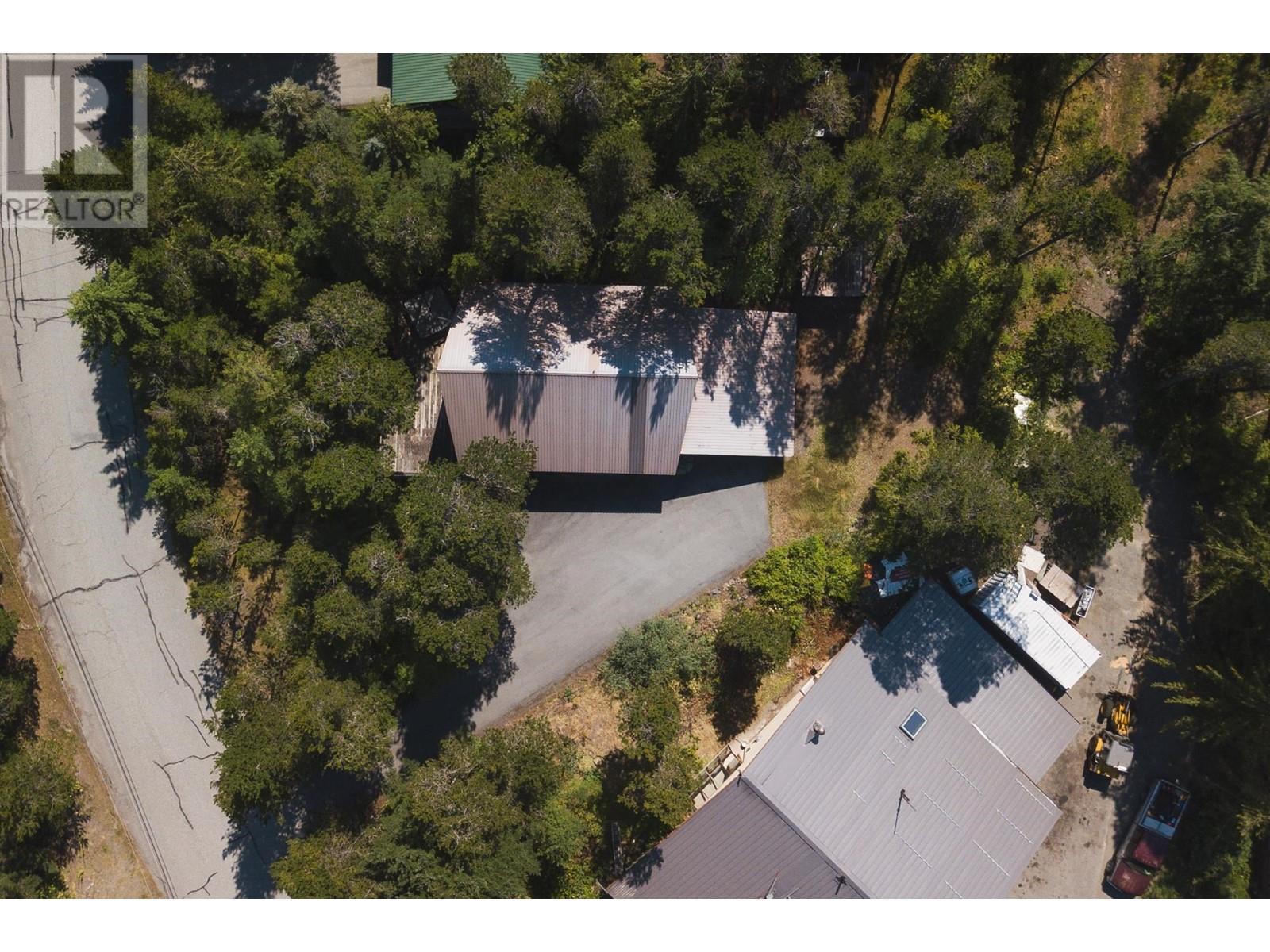 












78 GARIBALDI DRIVE

,
Whistler,




British Columbia
V8E0A7

