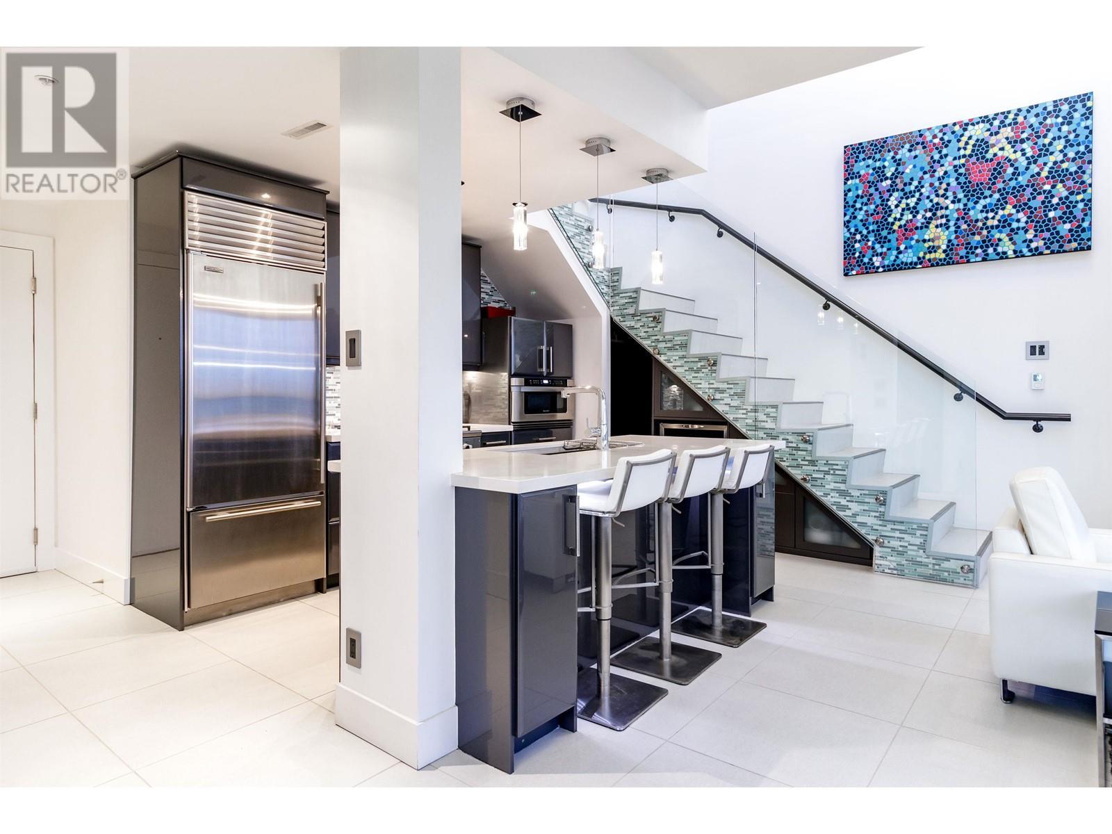 












2801 1188 HOWE STREET

,
Vancouver,




British Columbia
V6Z2S8

