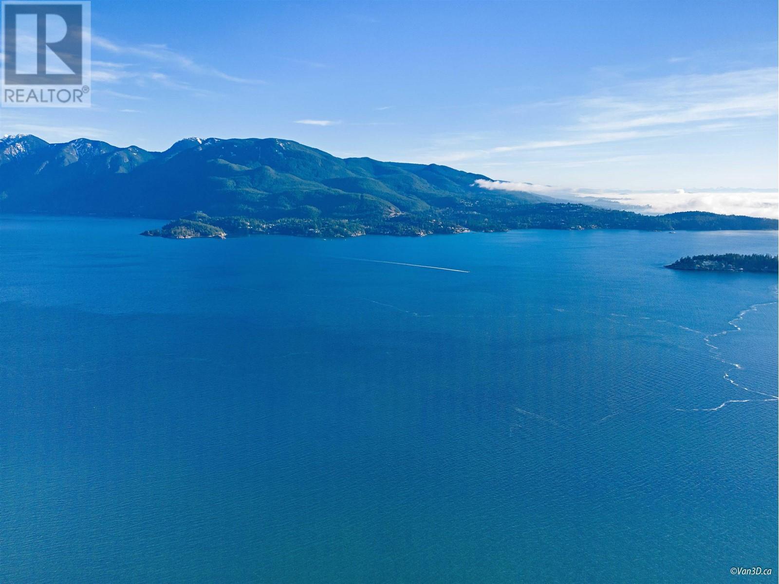 












381 WATERFRONT

,
Bowen Island,




British Columbia
V0N1G2

