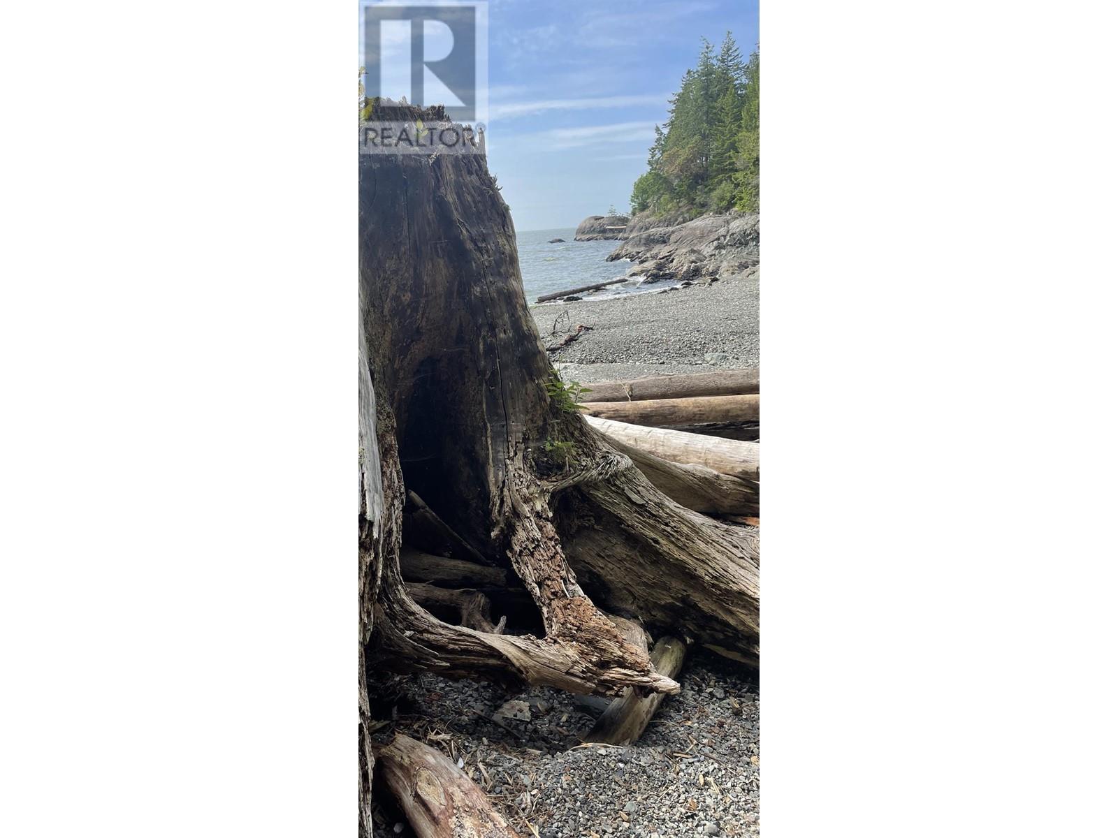












381 WATERFRONT

,
Bowen Island,




British Columbia
V0N1G2

