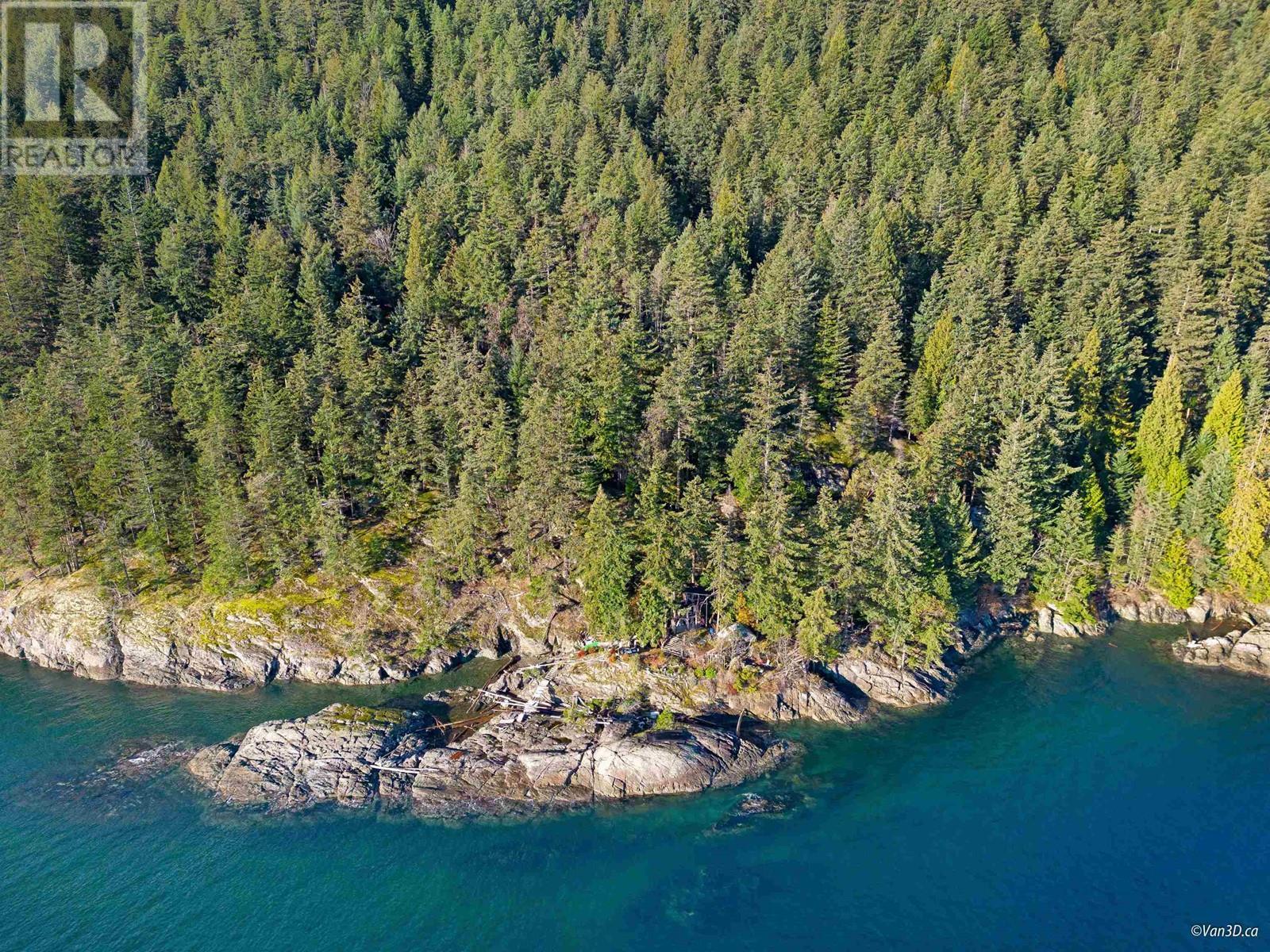 












381 WATERFRONT

,
Bowen Island,




British Columbia
V0N1G2

