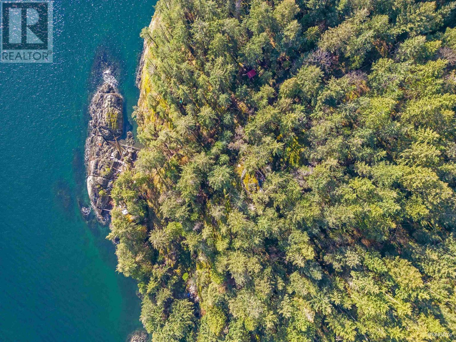 












381 WATERFRONT

,
Bowen Island,




British Columbia
V0N1G2

