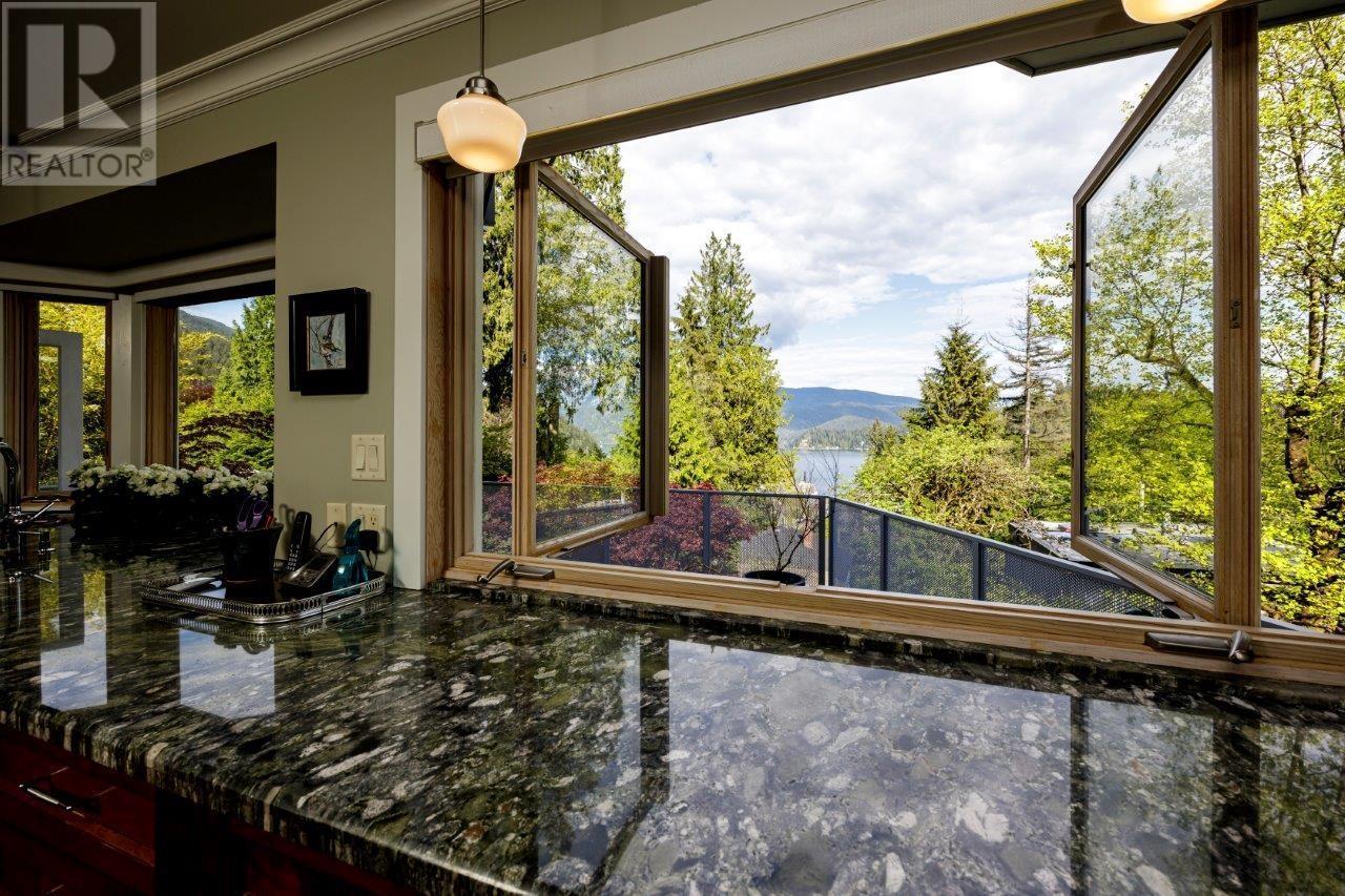 












2190 BADGER ROAD

,
North Vancouver,




British Columbia
V7G1T1

