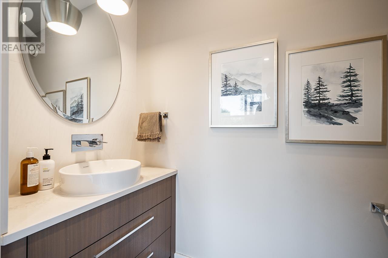 












7450 BALACLAVA STREET

,
Vancouver,




British Columbia
V6N4E2

