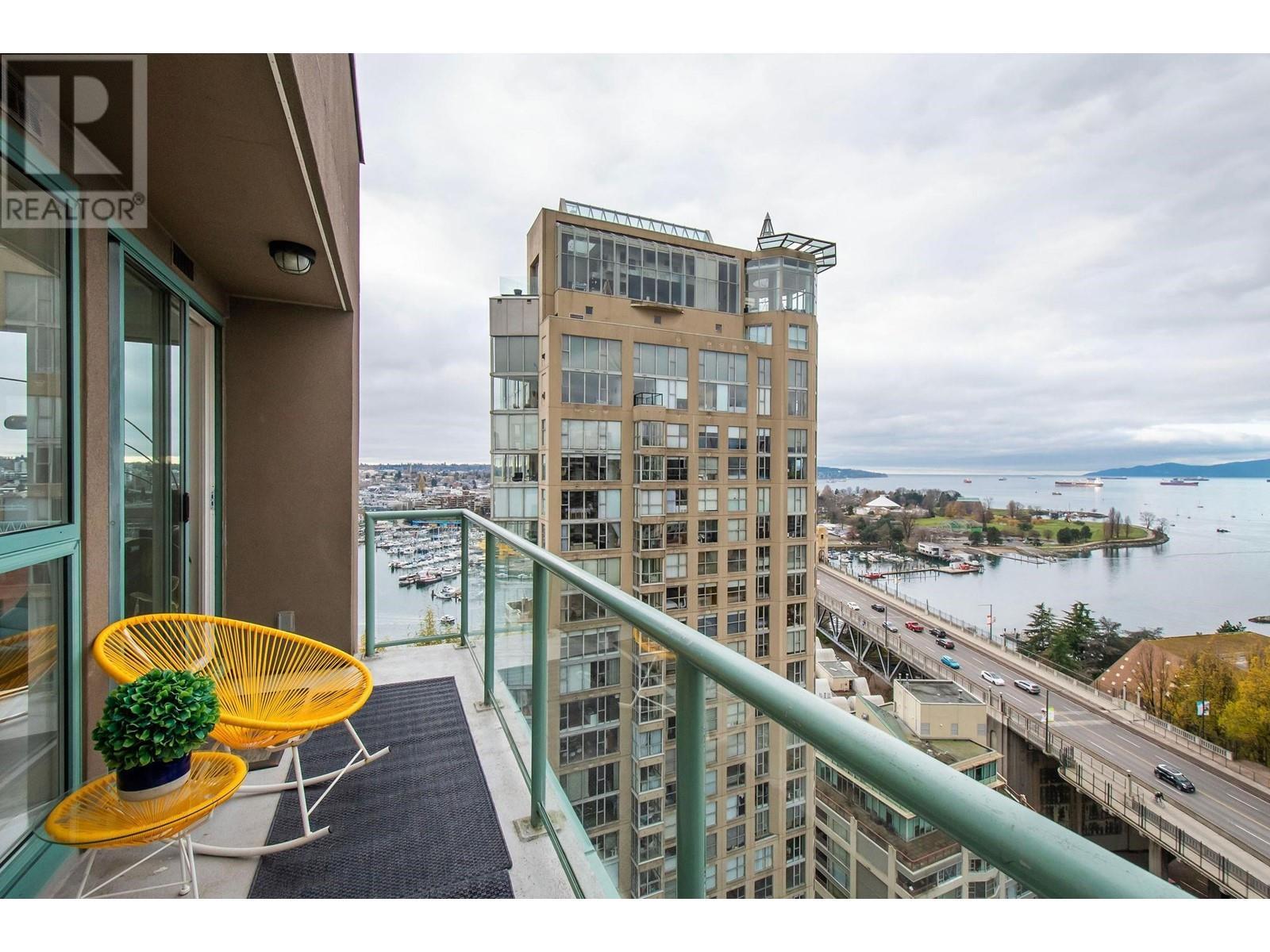 












2201 907 BEACH AVENUE

,
Vancouver,




British Columbia
V6Z2R3

