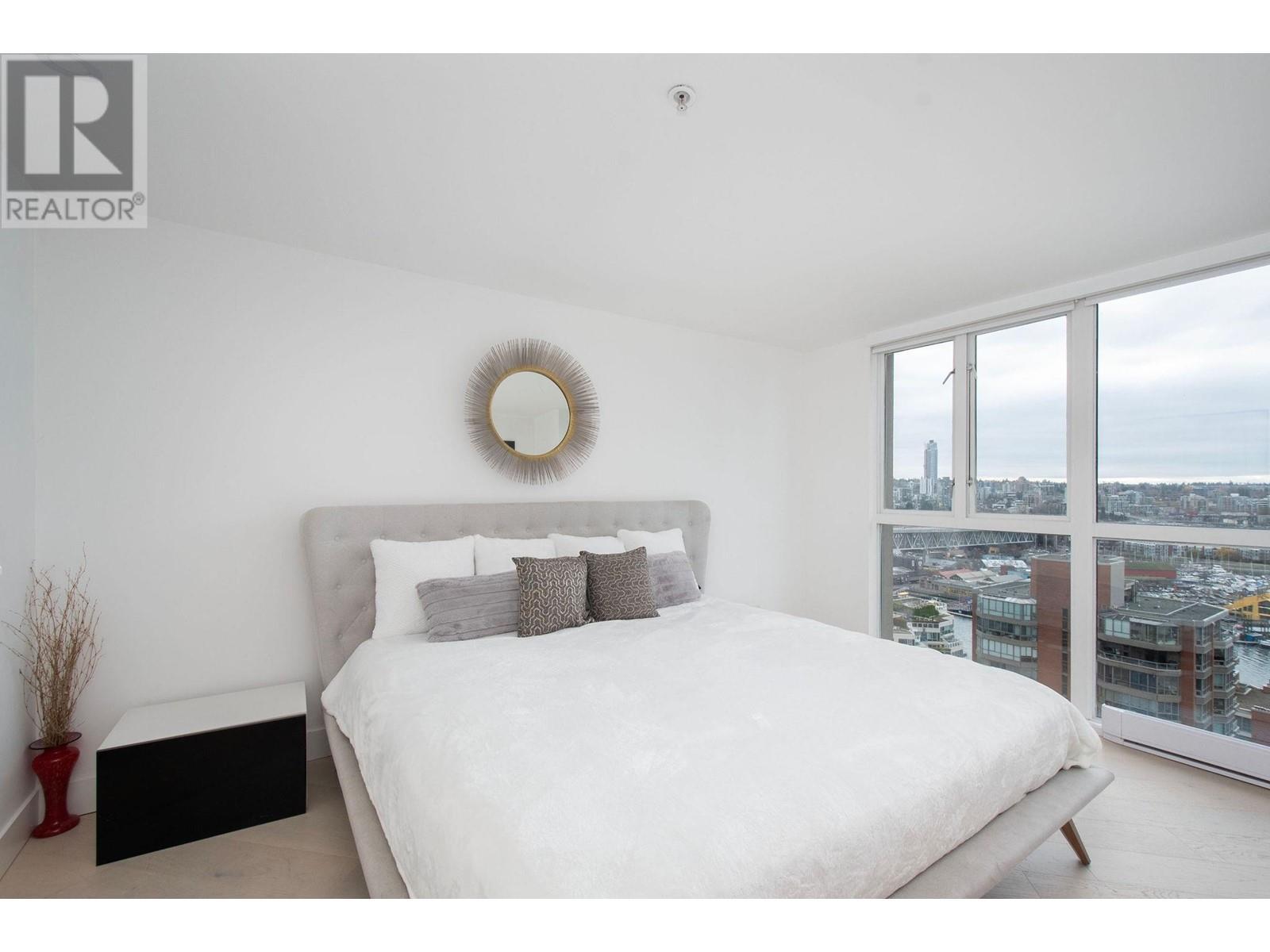 












2201 907 BEACH AVENUE

,
Vancouver,




British Columbia
V6Z2R3

