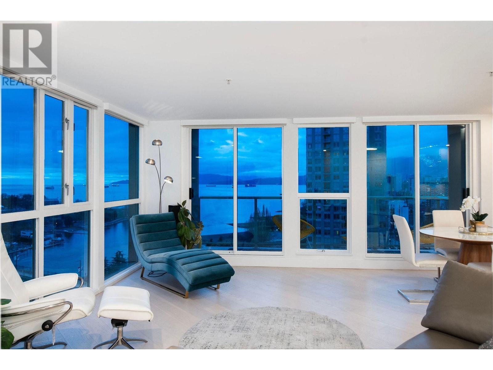 












2201 907 BEACH AVENUE

,
Vancouver,




British Columbia
V6Z2R3


