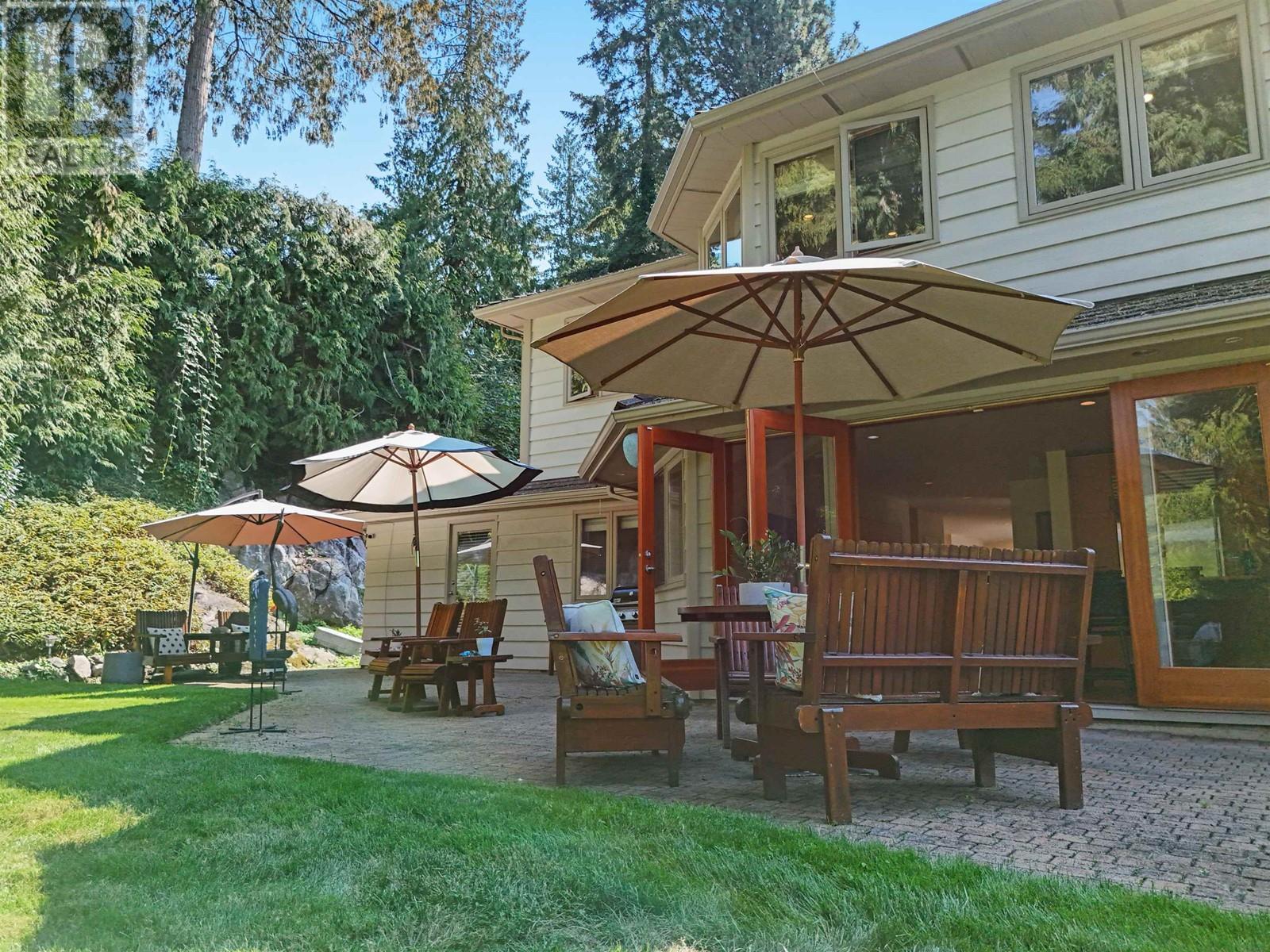 












5475 GREENLEAF ROAD

,
West Vancouver,




British Columbia
V7W1N5

