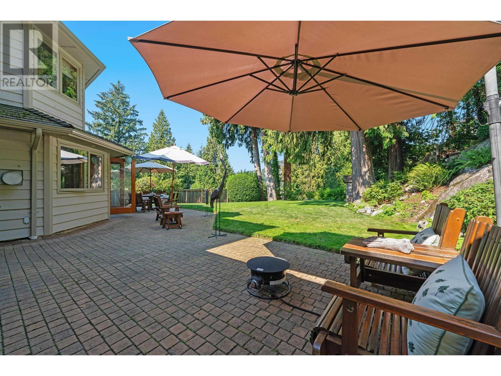 












5475 GREENLEAF ROAD

,
West Vancouver,




British Columbia
V7W1N5

