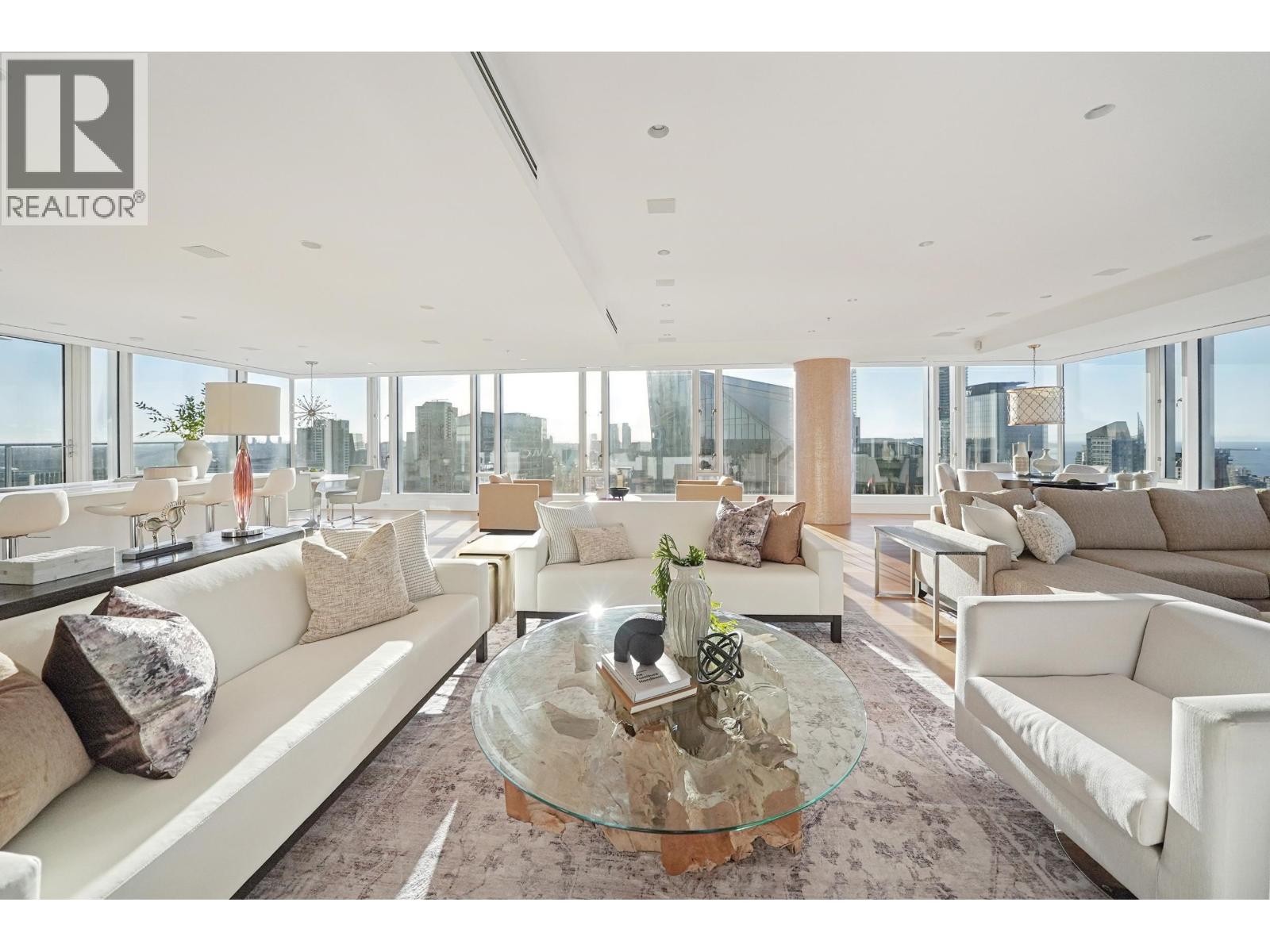 












4602 1011 W CORDOVA STREET

,
Vancouver,




British Columbia
V6C0B2

