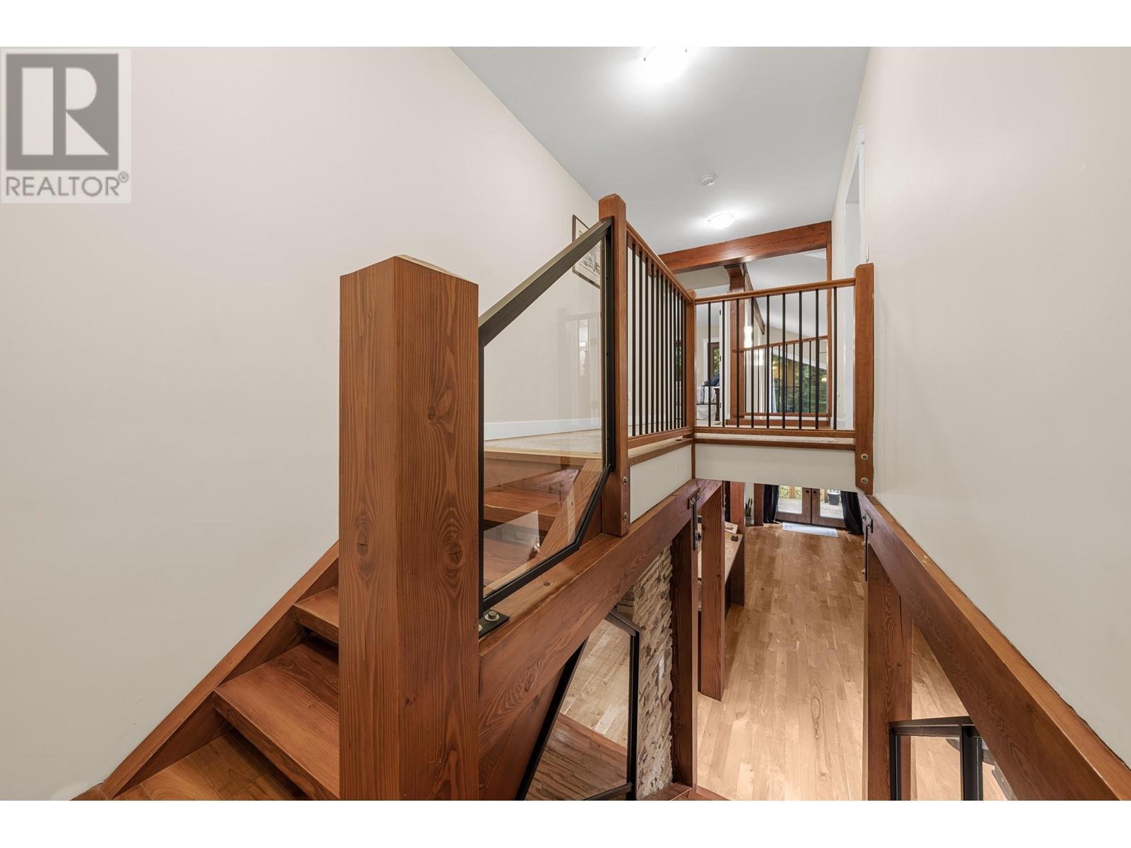 












1782 DEPOT ROAD

,
Squamish,




British Columbia
V0N1T0

