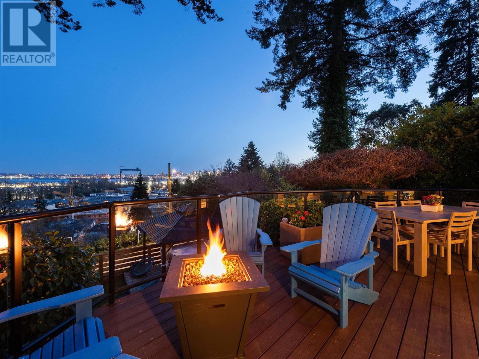 












1144 W KEITH ROAD

,
North Vancouver,




British Columbia
V7P1Y7

