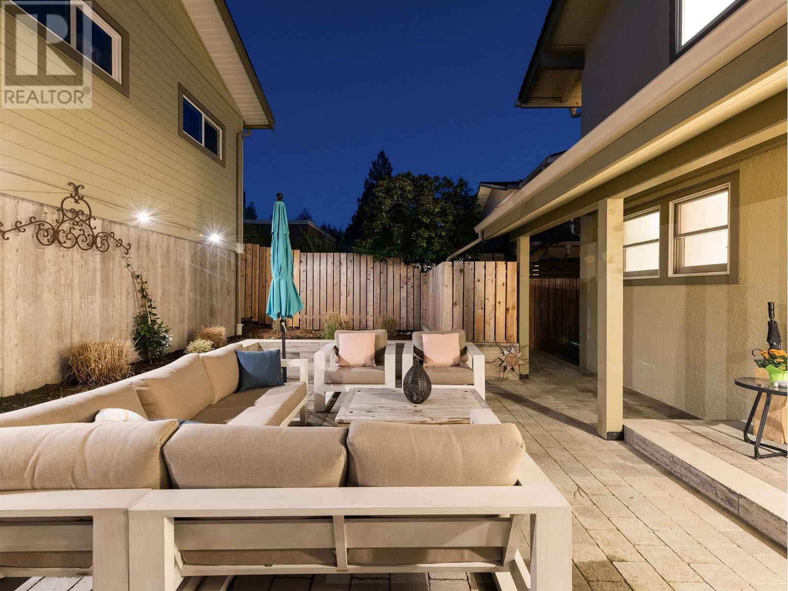 












1144 W KEITH ROAD

,
North Vancouver,




British Columbia
V7P1Y7

