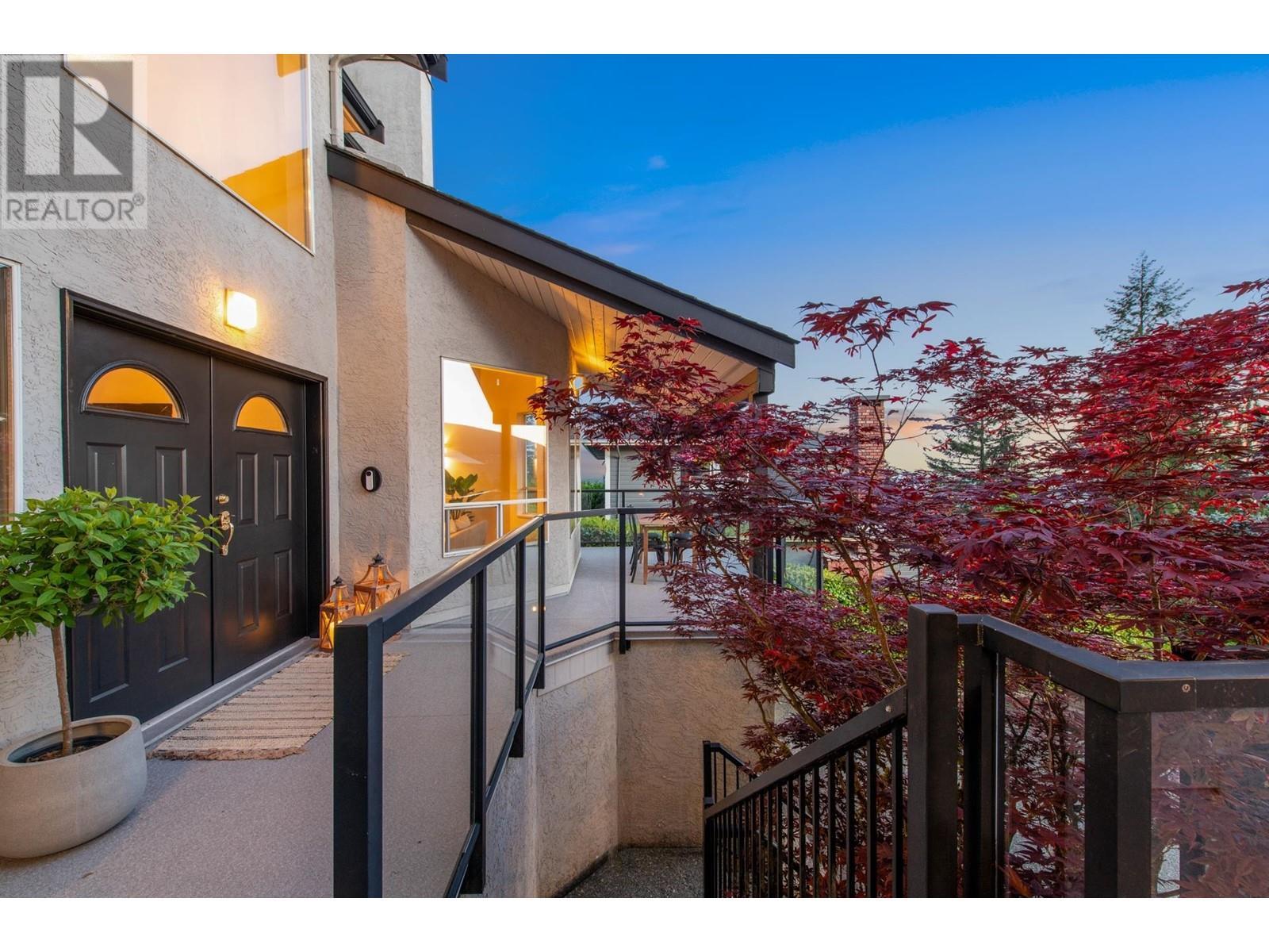 












4210 STARLIGHT WAY

,
North Vancouver,




British Columbia
V7N4L5

