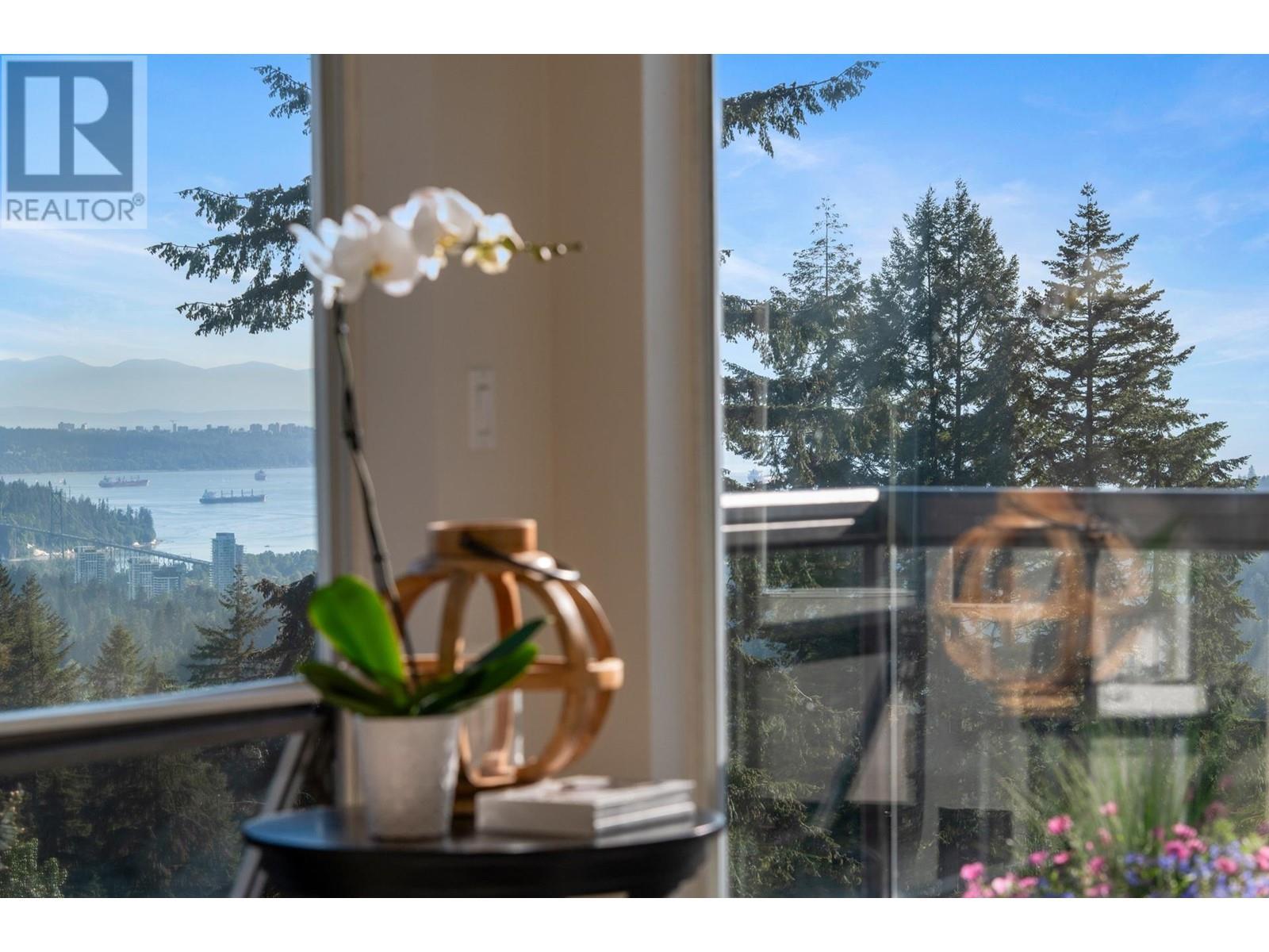 












4210 STARLIGHT WAY

,
North Vancouver,




British Columbia
V7N4L5

