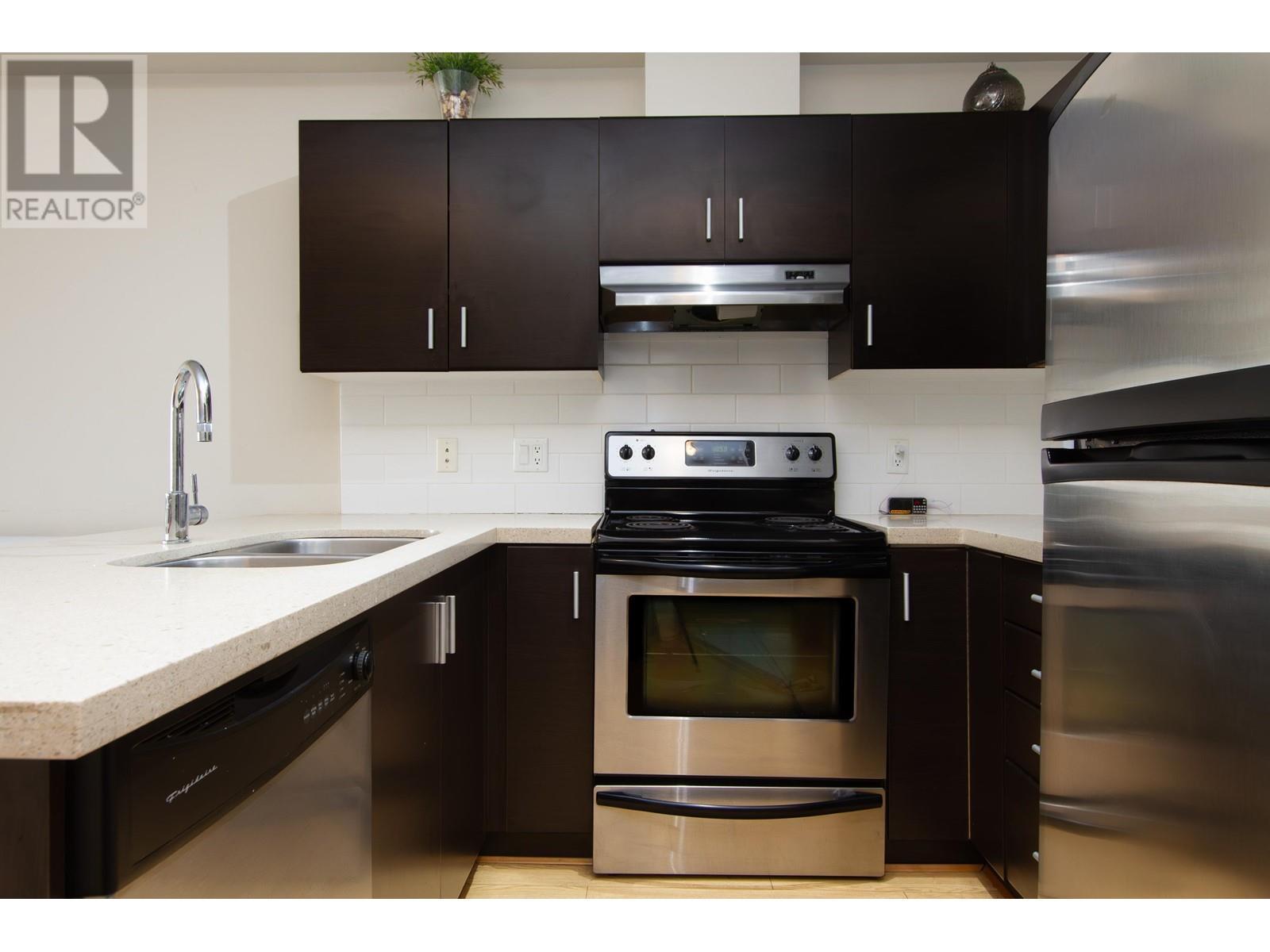 












214 41105 TANTALUS ROAD

,
Squamish,




British Columbia
V8B0N3

