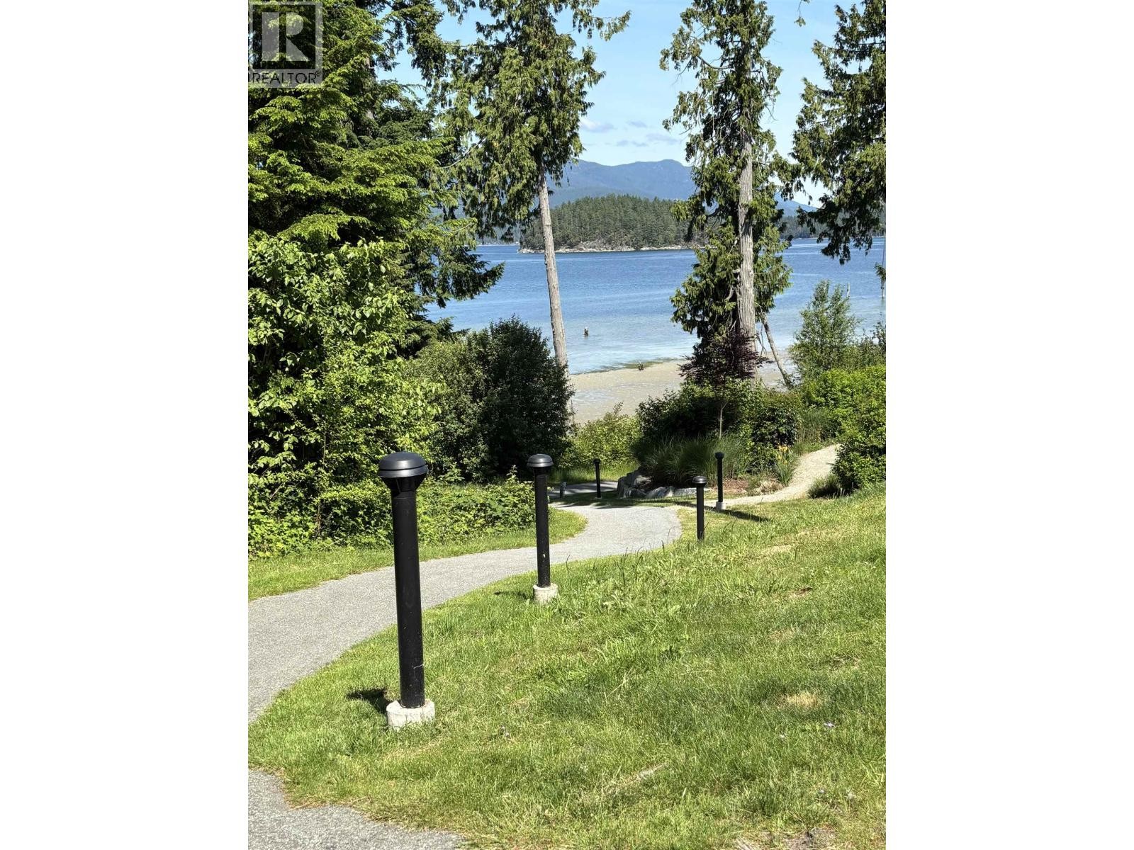 












5591 DELTA ROAD

,
Sechelt,




British Columbia
V7Z0G1

