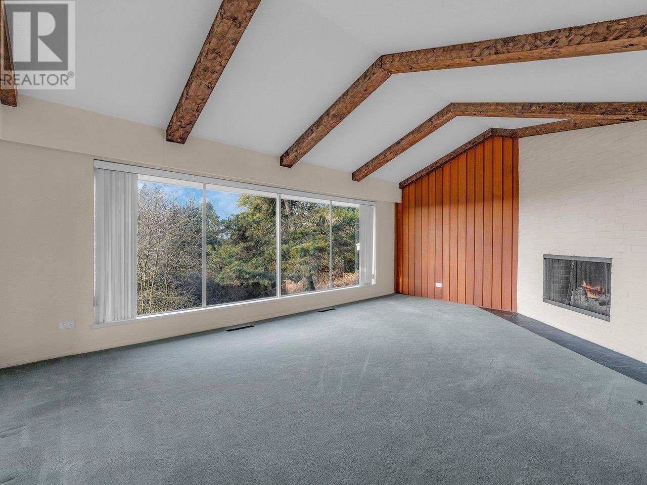 












1204 OTTABURN ROAD

,
West Vancouver,




British Columbia
V7S2J8

