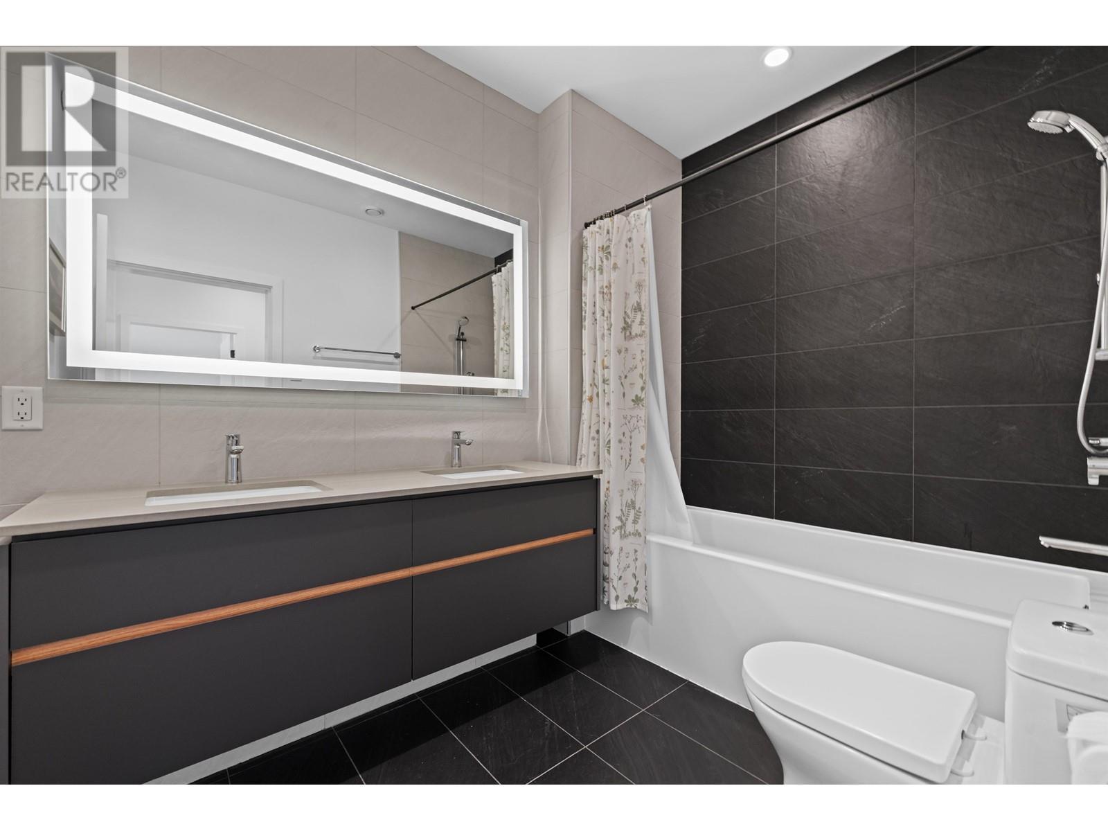 












40822 THE CRESCENT

,
Squamish,




British Columbia
V8B1B1

