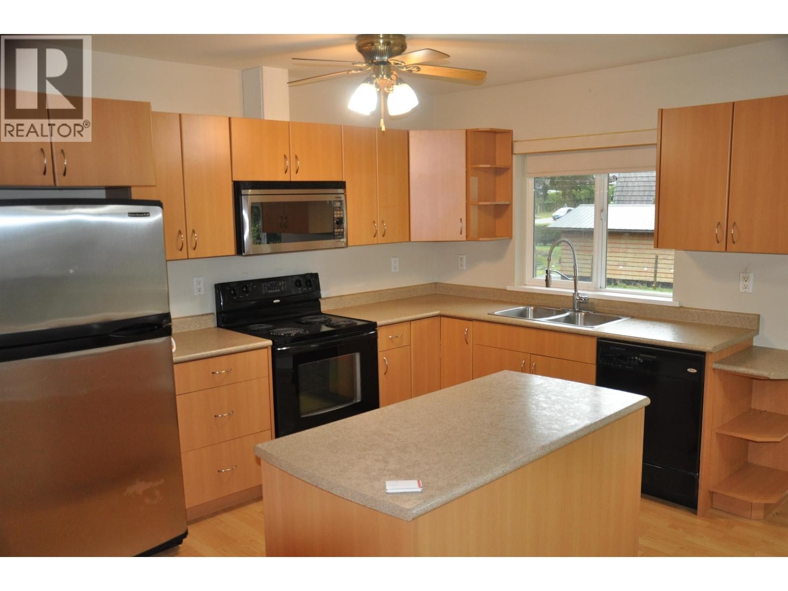 












12577 WARNOCK ROAD

,
Pender Harbour,




British Columbia
V0N2H1

