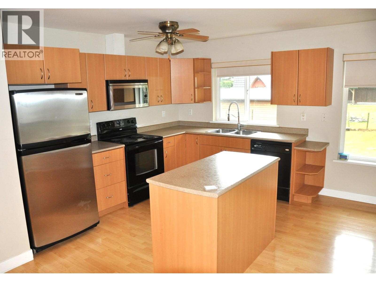 












12577 WARNOCK ROAD

,
Pender Harbour,




British Columbia
V0N2H1

