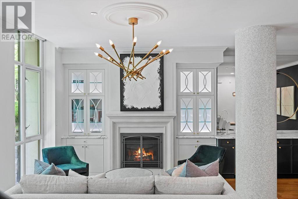 












471 BEACH CRESCENT

,
Vancouver,




British Columbia
V6Z3B9

