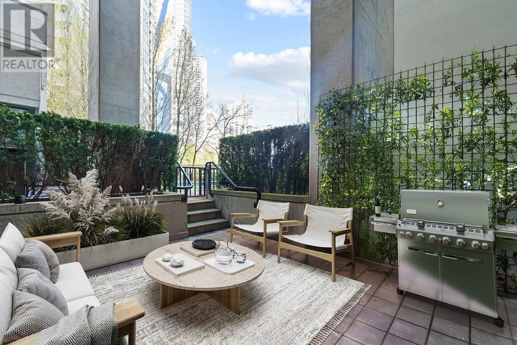 












471 BEACH CRESCENT

,
Vancouver,




British Columbia
V6Z3B9

