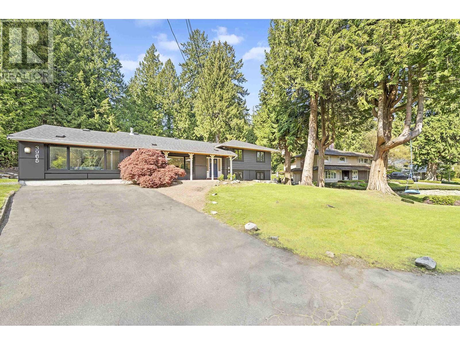 












3965 VIEWRIDGE PLACE

,
West Vancouver,




British Columbia
V7V3K7

