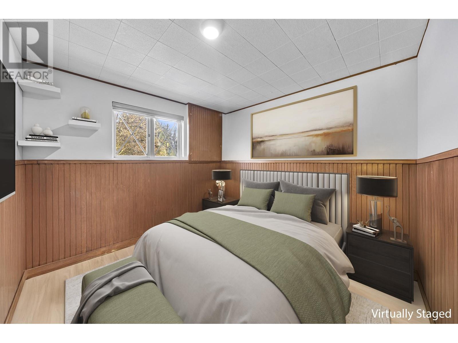 












3965 VIEWRIDGE PLACE

,
West Vancouver,




British Columbia
V7V3K7

