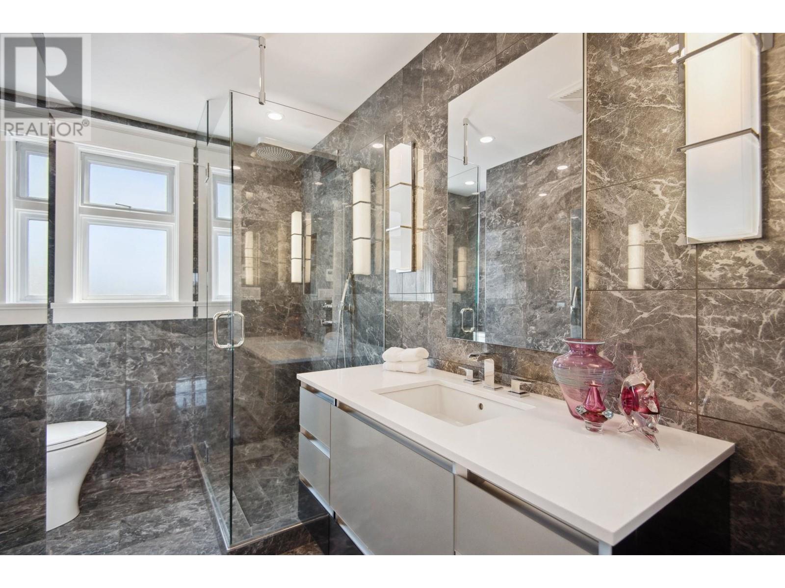 












1312 GRAND BOULEVARD

,
North Vancouver,




British Columbia
V7L3X6

