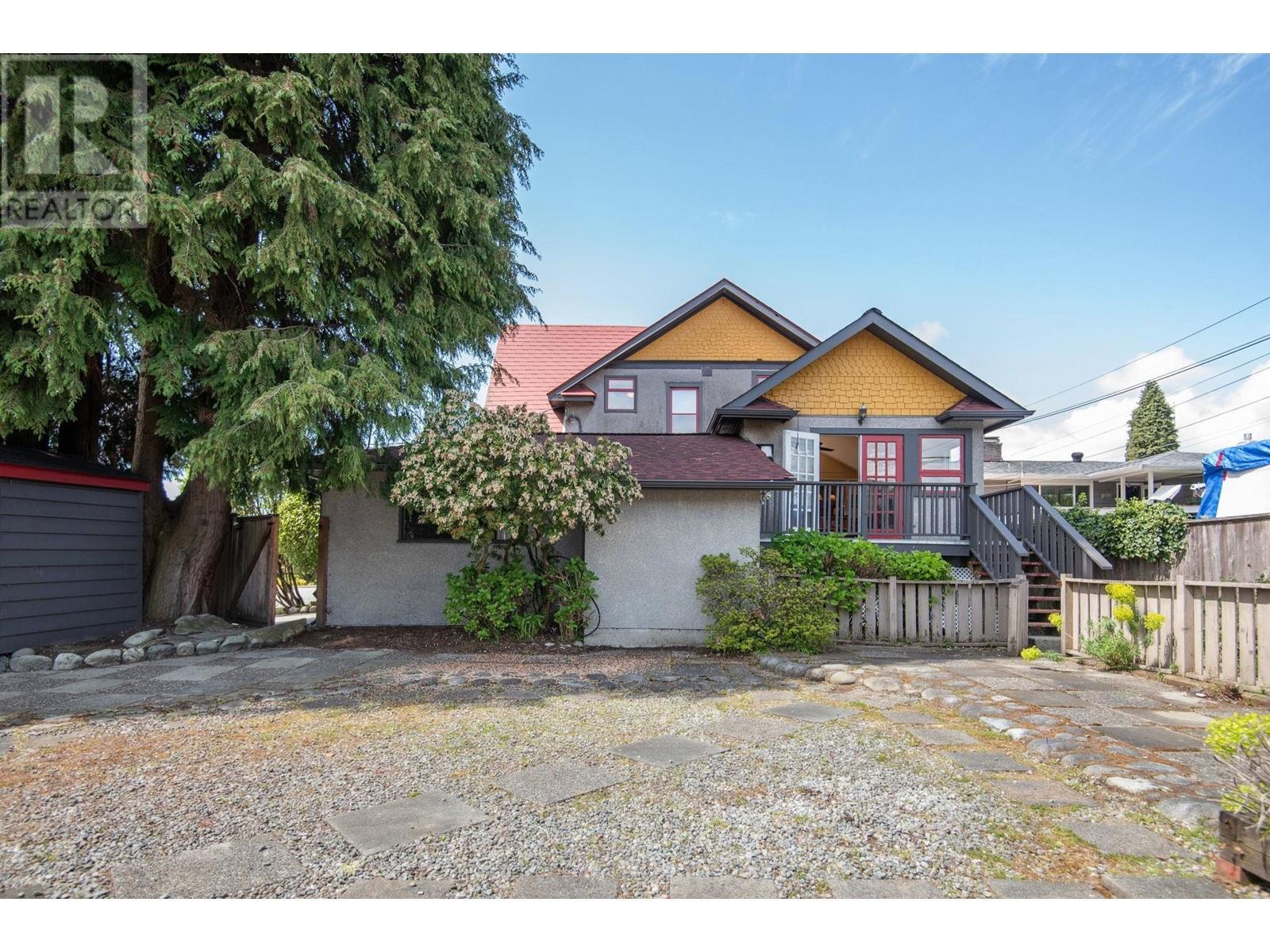 












1312 GRAND BOULEVARD

,
North Vancouver,




British Columbia
V7L3X6

