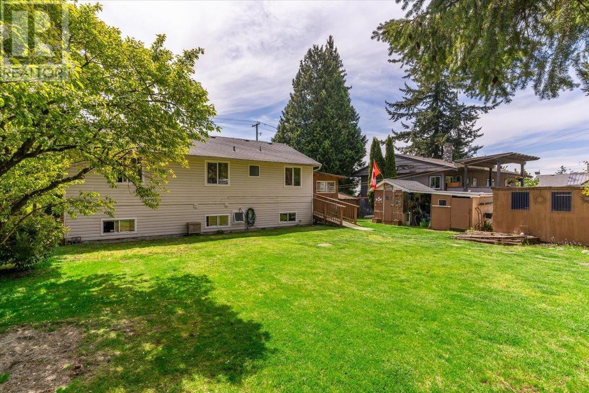 












2209 AUSTIN AVENUE

,
Coquitlam,




British Columbia
V3K3R9

