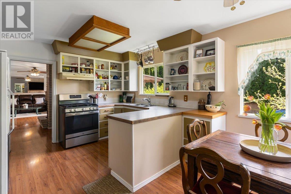 












2209 AUSTIN AVENUE

,
Coquitlam,




British Columbia
V3K3R9

