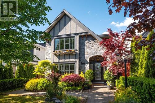 Featured Listing Photo 