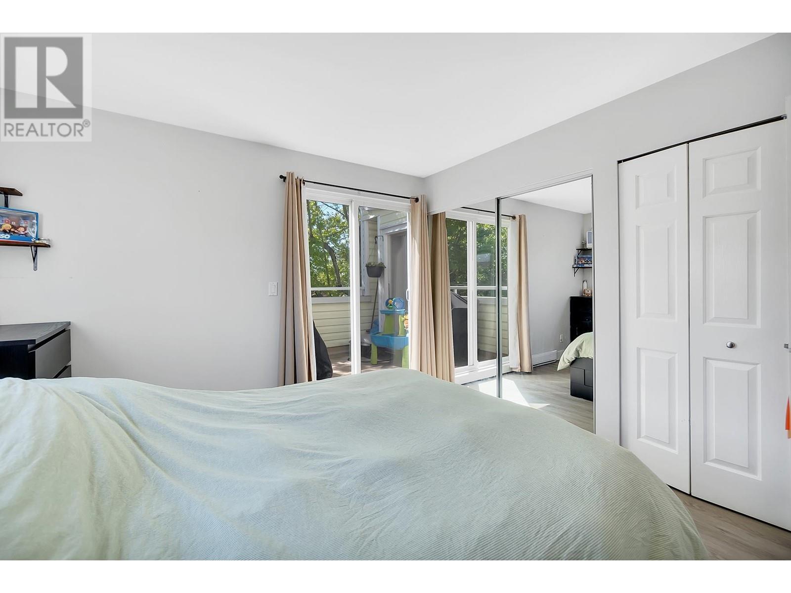 












22 5661 LADNER TRUNK ROAD

,
Ladner,




British Columbia
V4K1X3

