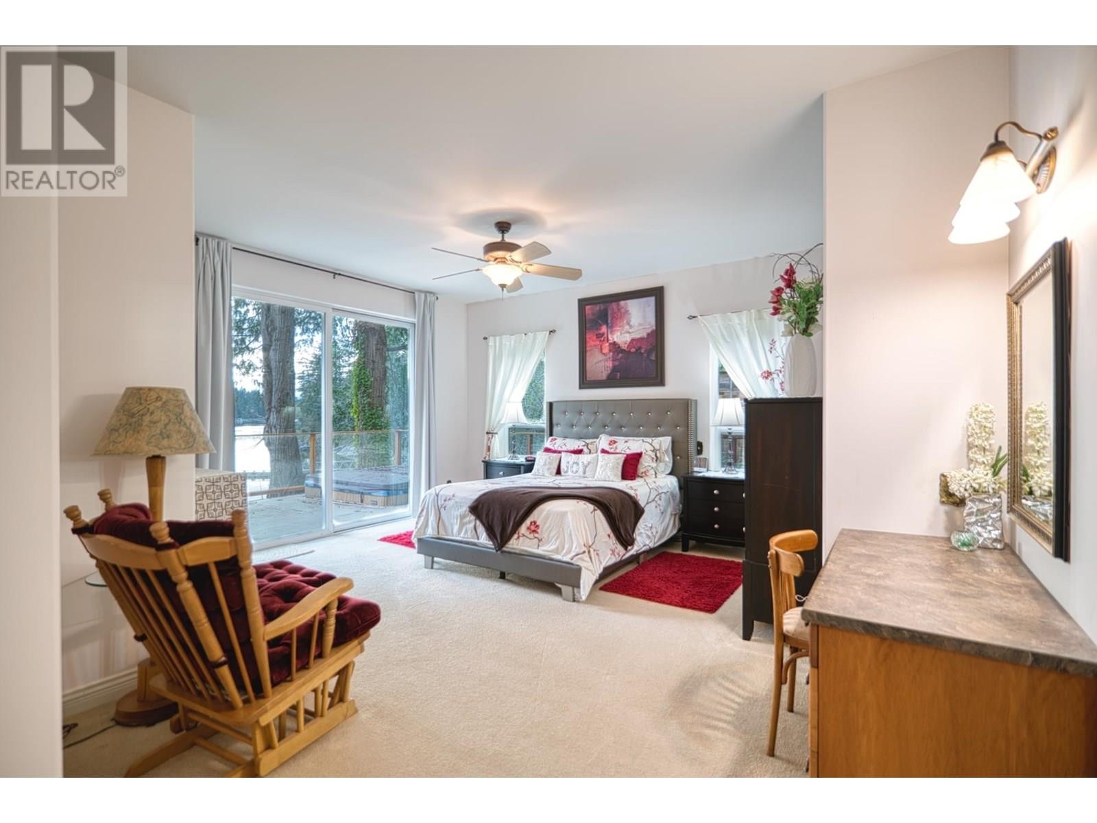 












5338 DANIEL ROAD

,
Garden Bay,




British Columbia
V0N1S1

