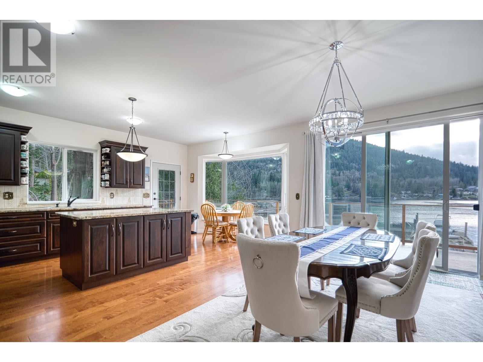 












5338 DANIEL ROAD

,
Garden Bay,




British Columbia
V0N1S1

