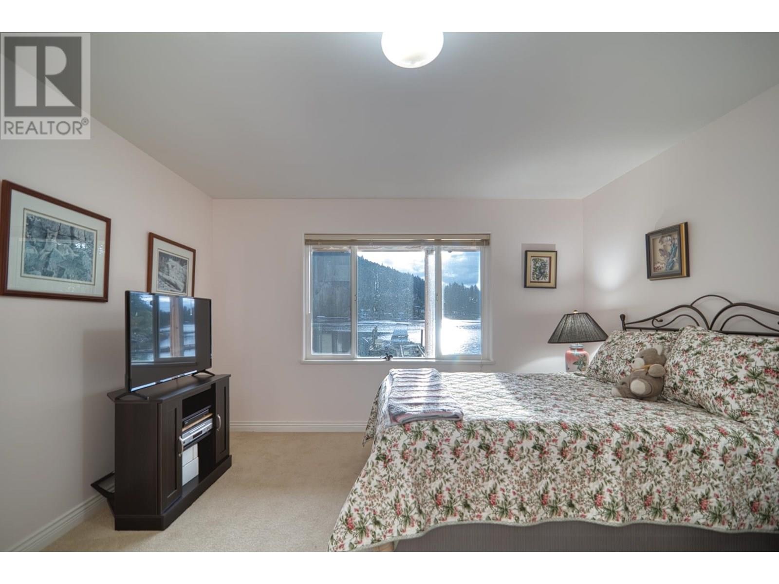 












5338 DANIEL ROAD

,
Garden Bay,




British Columbia
V0N1S1

