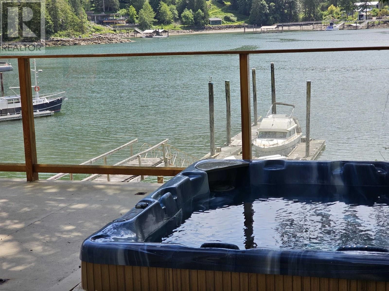 












5338 DANIEL ROAD

,
Garden Bay,




British Columbia
V0N1S1

