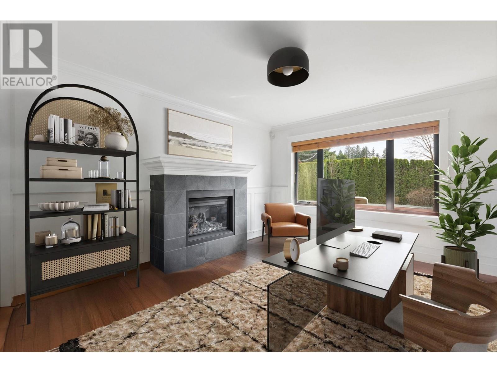 












1031 INGLEWOOD AVENUE

,
West Vancouver,




British Columbia
V7T1Y1

