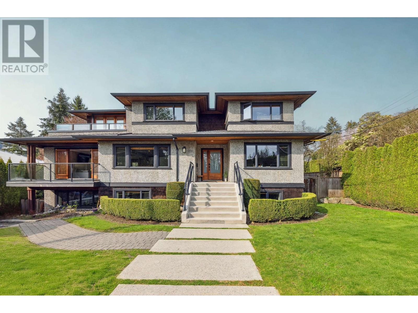 












1031 INGLEWOOD AVENUE

,
West Vancouver,




British Columbia
V7T1Y1

