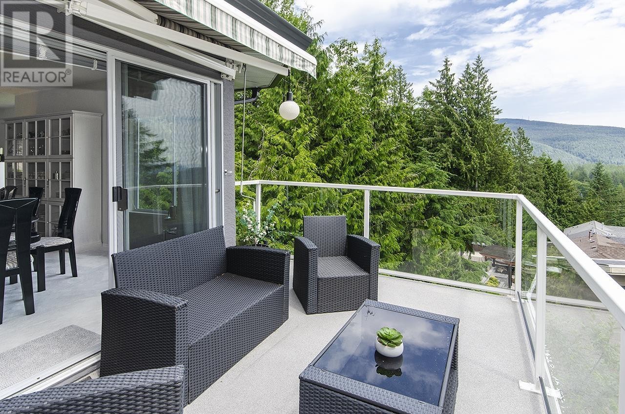 












1241 COLEMAN STREET

,
North Vancouver,




British Columbia
V7K3C2

