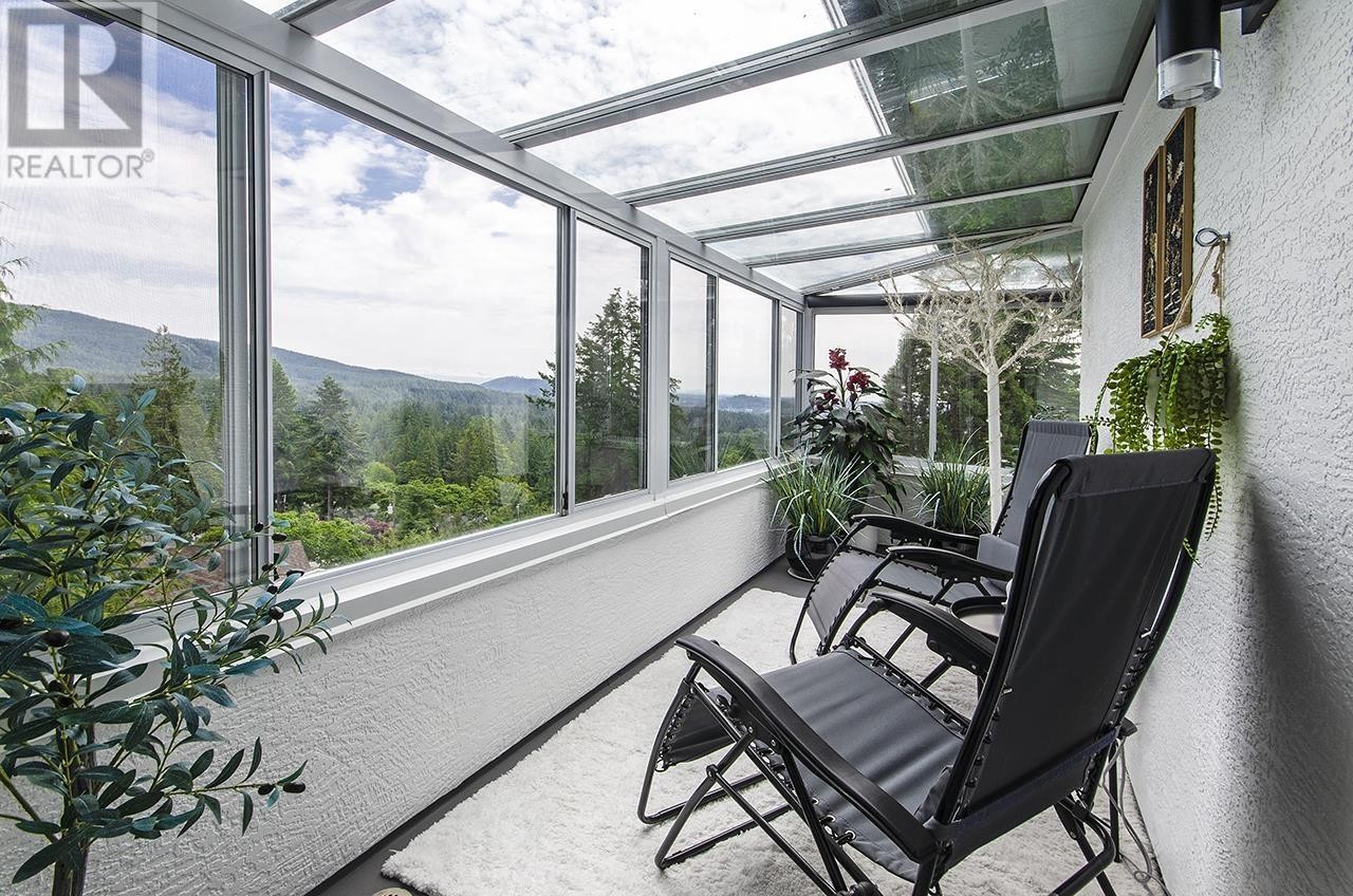 












1241 COLEMAN STREET

,
North Vancouver,




British Columbia
V7K3C2

