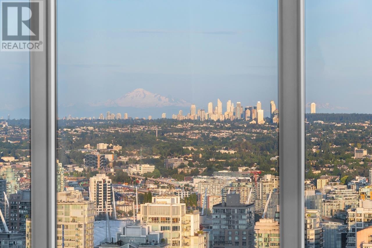 












PH1 1028 BARCLAY STREET

,
Vancouver,




British Columbia
V6E0B1

