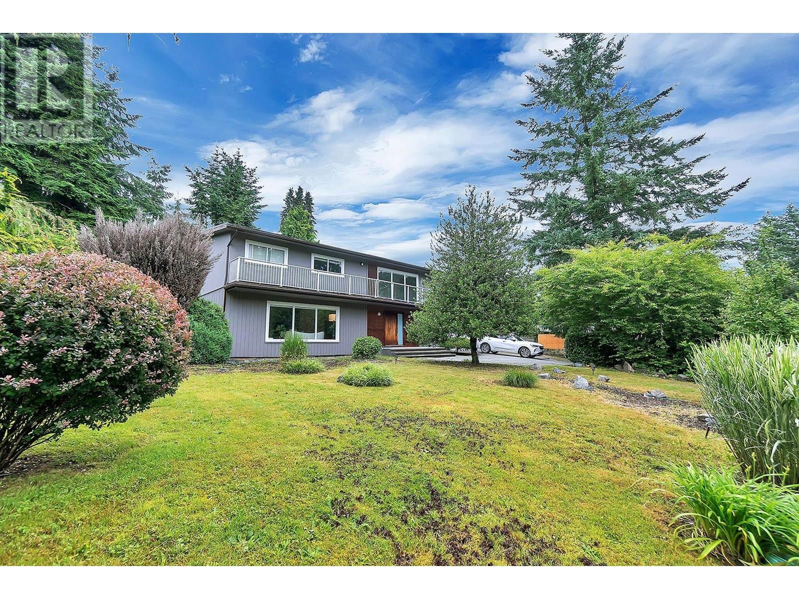 












701 KENWOOD ROAD

,
West Vancouver,




British Columbia
V7S1S7

