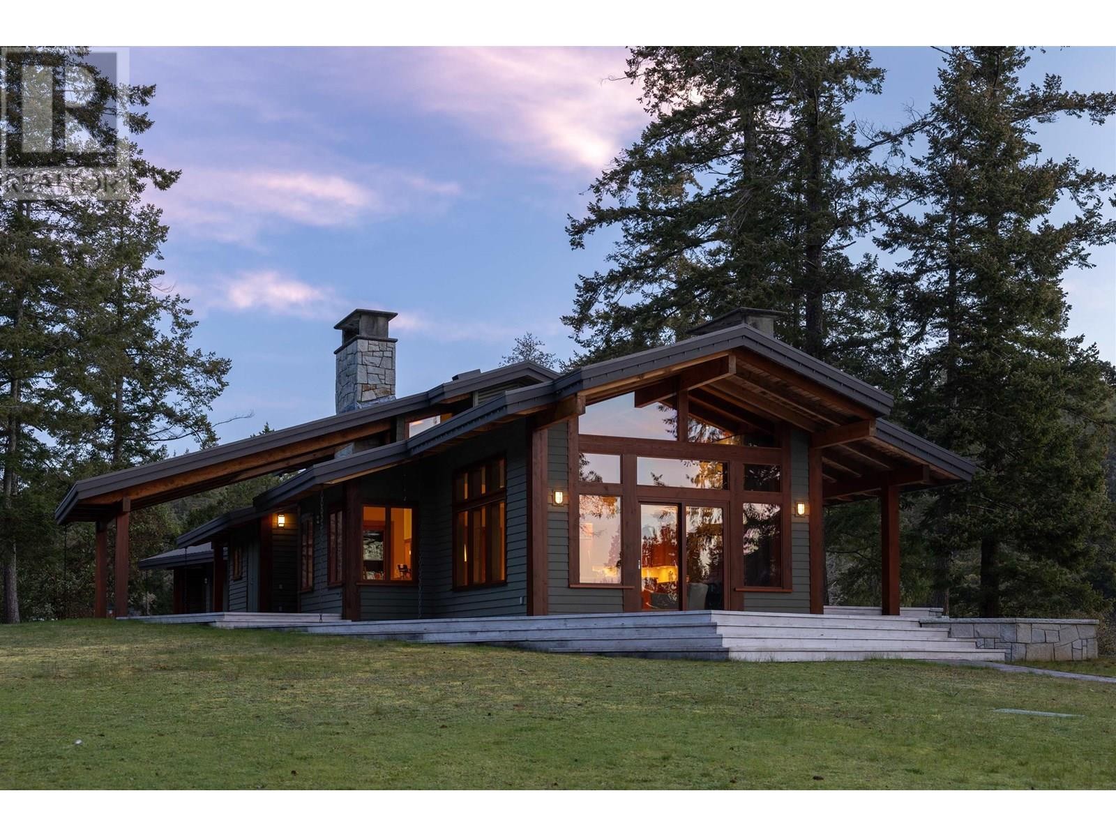 












Lot A-B TURNAGAIN ISLAND

,
Halfmoon Bay,




British Columbia
V7Z1B7

